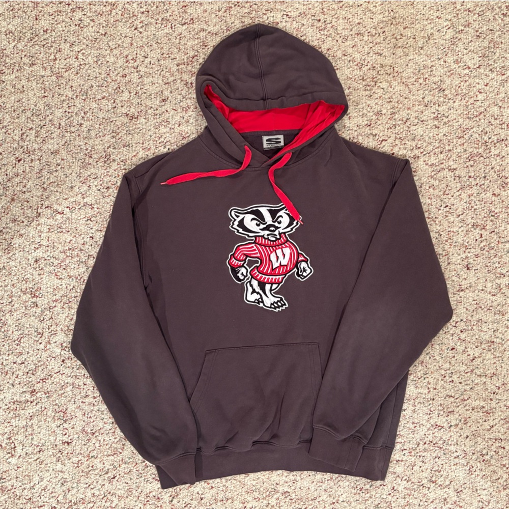 Bucky Badger University of Wisconsin Black Hoodie with Red Lining. Mens Size L